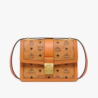 MCM Medium Tracy Shoulder Bag In Visetos Brown